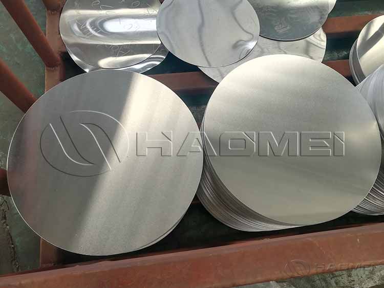aluminium round plate.jpg aluminium round plate.jpg